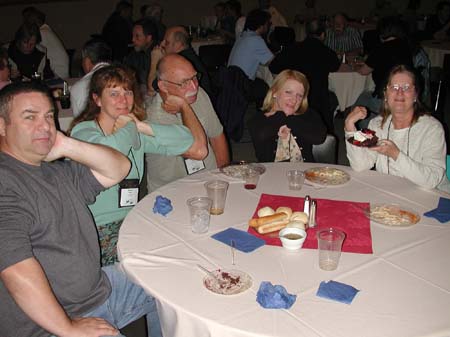 A full table with Richard Kilmer, Stephanie Rhodes and others